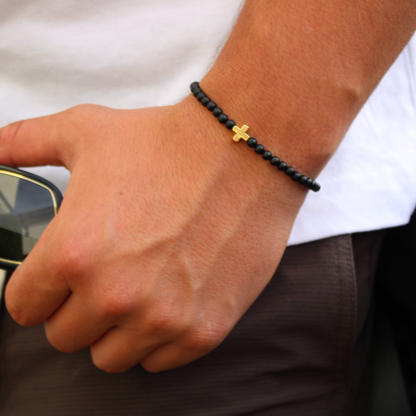 Onyx 14k Cross Bracelet